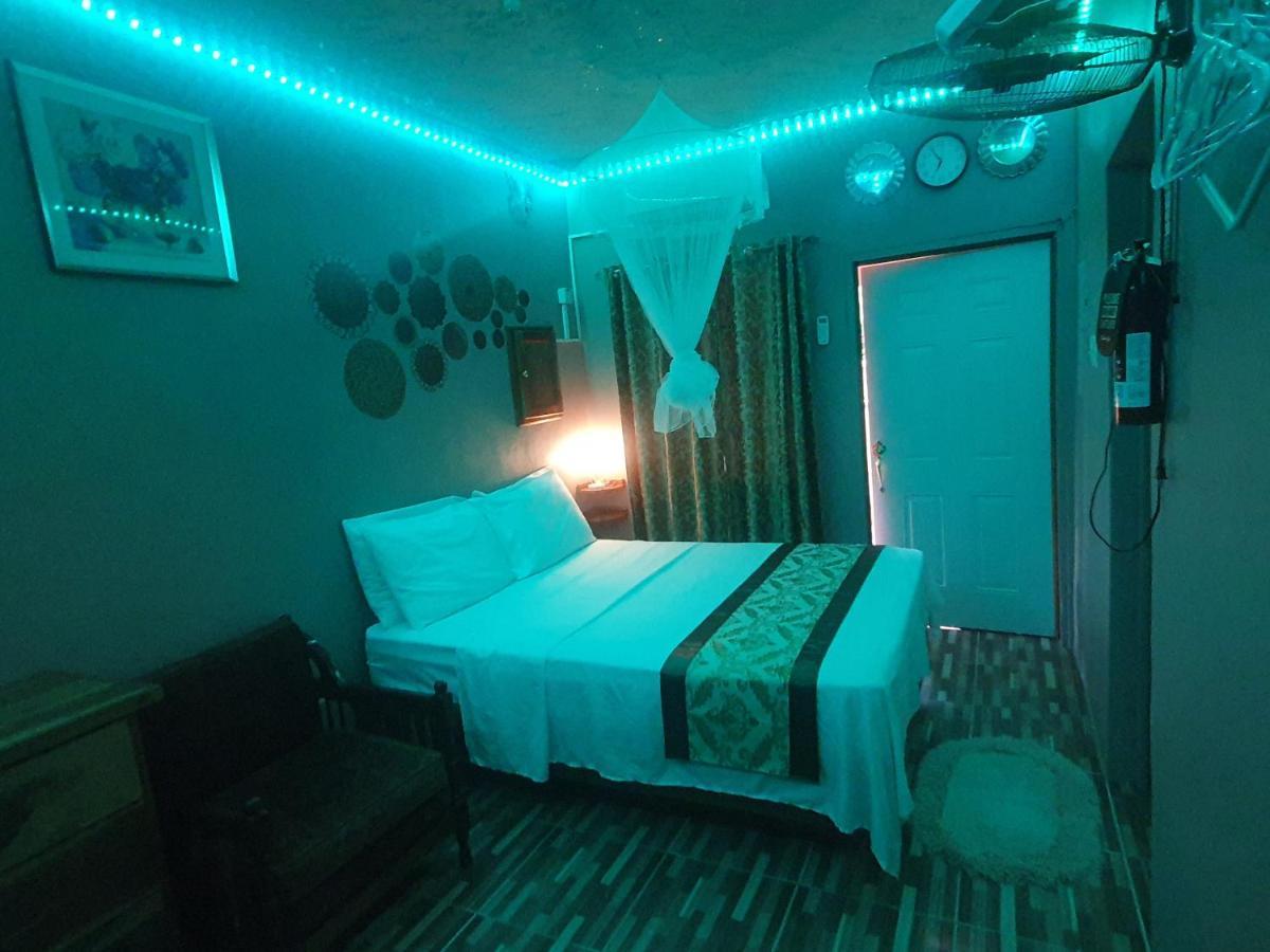 Mesmerize Guest House Port Antonio Exteriér fotografie